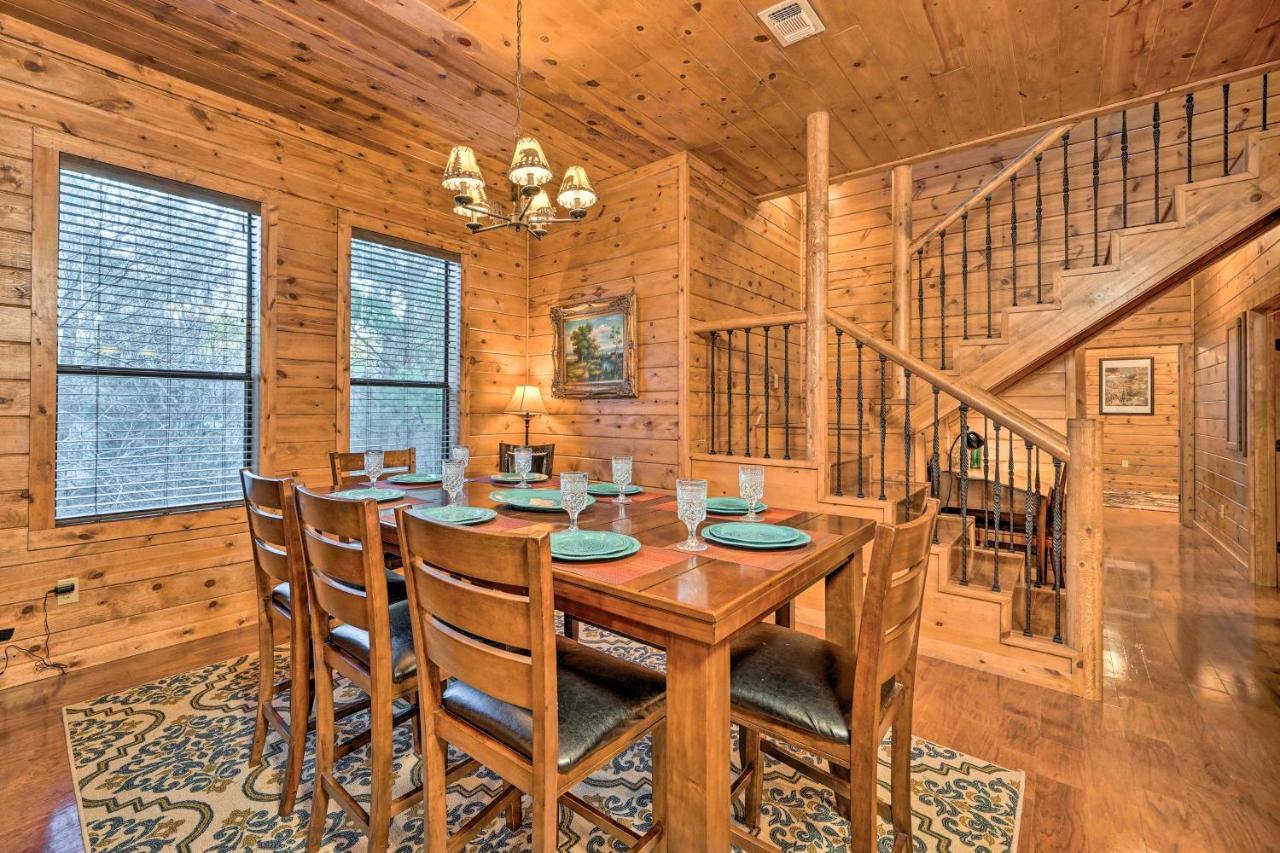 Broken Bow Cabin With Deck, Hot Tub And Fire Pit! Экстерьер фото