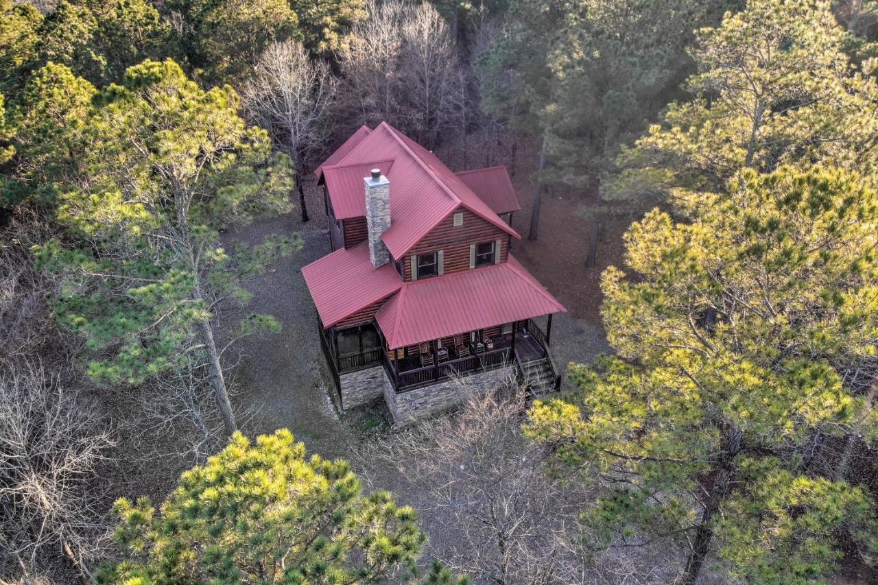 Broken Bow Cabin With Deck, Hot Tub And Fire Pit! Экстерьер фото