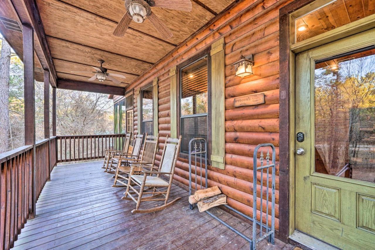 Broken Bow Cabin With Deck, Hot Tub And Fire Pit! Экстерьер фото